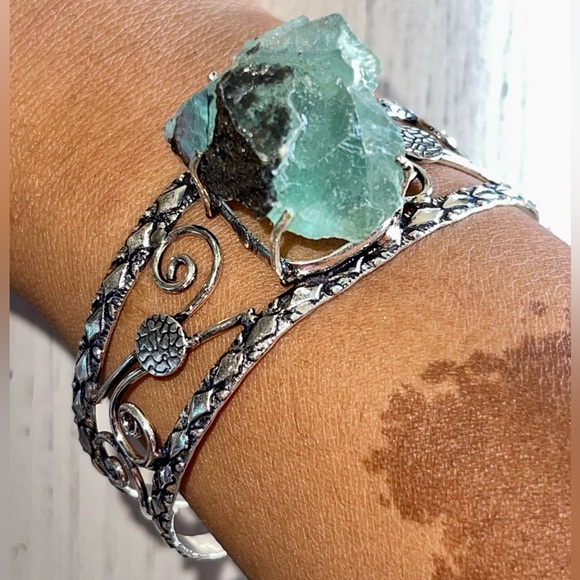 Translucent Green Rough Fluorite Cuff - Picture 2 of 8